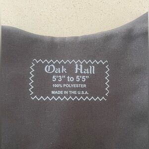 Oak Hall Graduation Cap & Gown